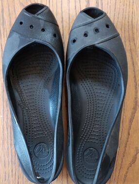 CROCS Black Women's Peep-Toe Flat Shoes Sz 11W
